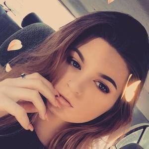 Meet your Posher, Vicki